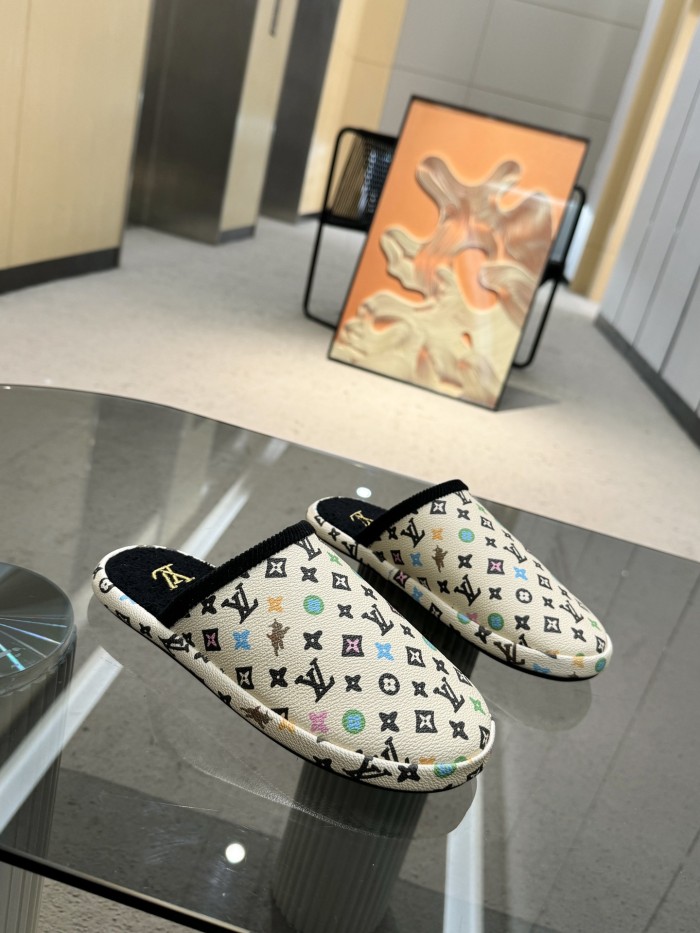 Wowen men leather couple slippers shoes,top quality, size 35-46, SS88-676