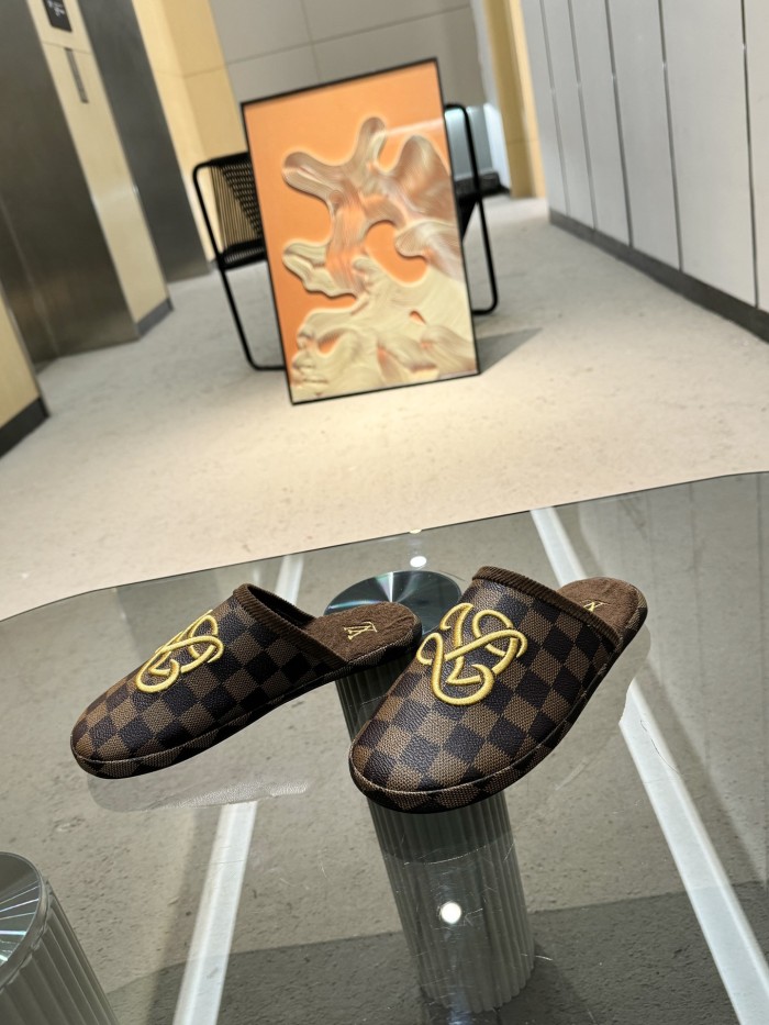 Wowen men leather couple slippers shoes,top quality, size 35-46, SS88-673