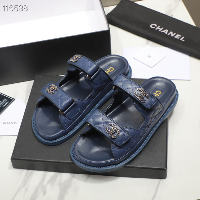 Top quality  Leather flat slipper shoes, with box, size 35-40, SS88-678-684