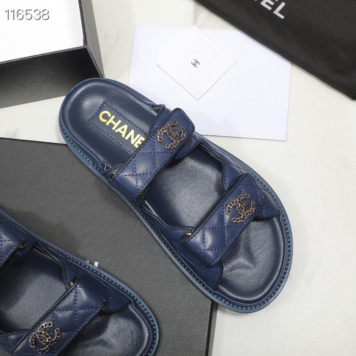 Top quality  Leather flat slipper shoes, with box, size 35-40, SS88-678-684