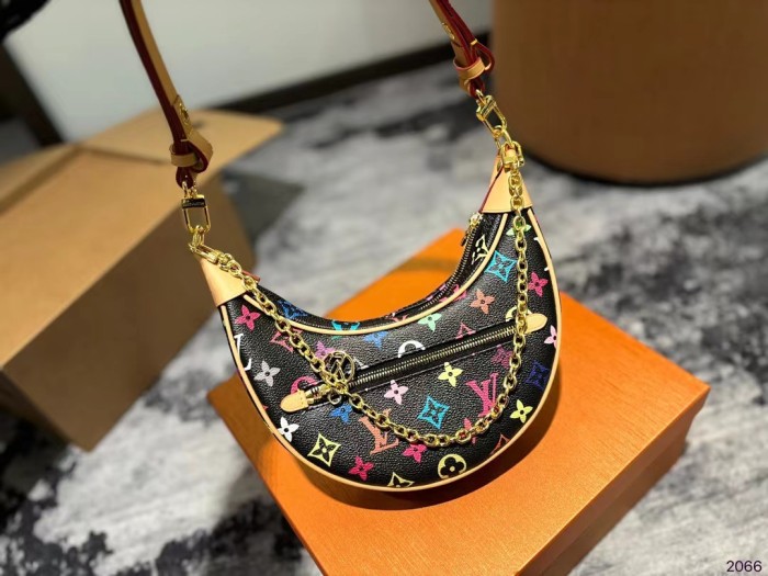 Split leather bag ,3A , size 23x13x6cm ,no box,  B68-6113-6114