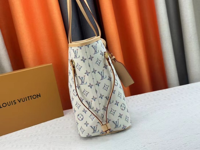 Canvas  leather  neverfull  bag ,5A,size 32x29x17cm, no box, B110-257