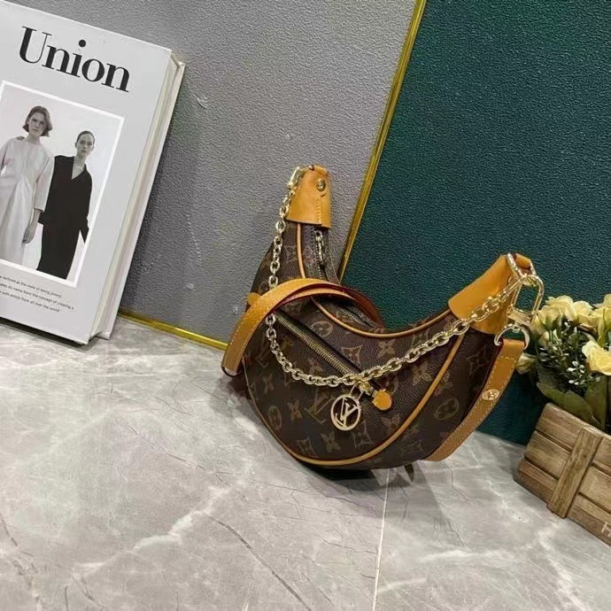 Split leather bag ,4A , size 23x13x6cm ,no box,  B75-2986