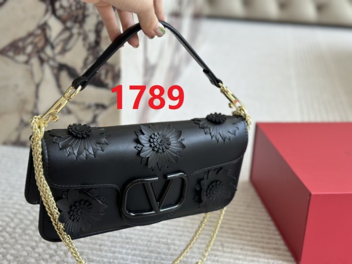 split leather bag ,4A , size 26x17cm ,no box,  B88-1784-1789