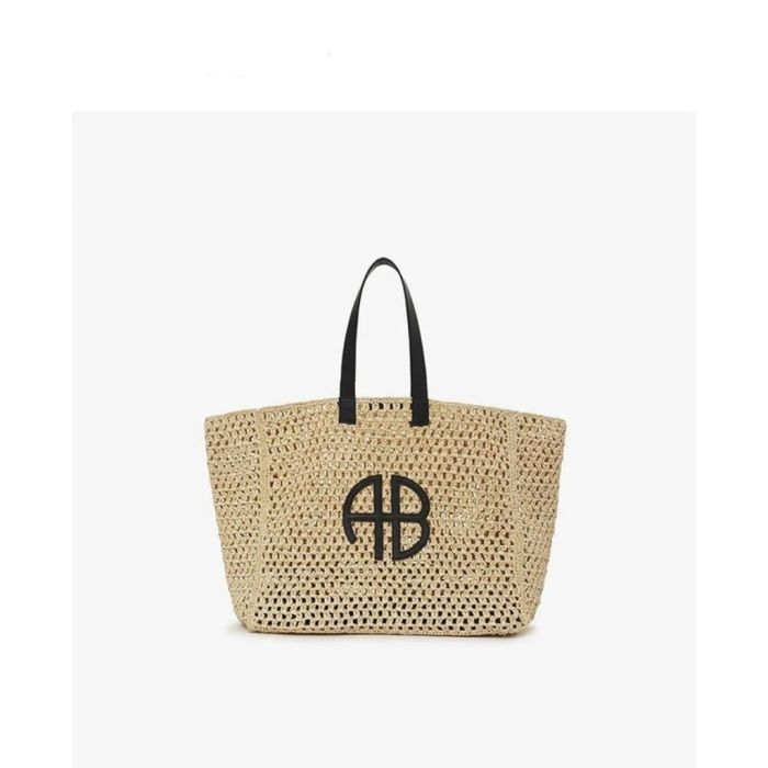 Woven raffia bag ,4A ,size 42x34cm, no box,  B68-6149