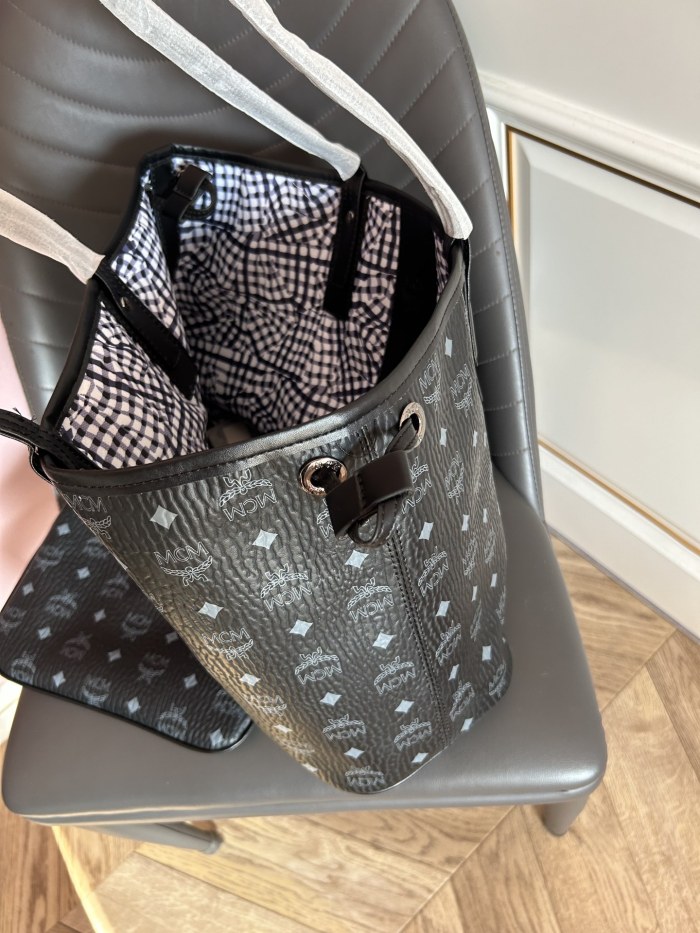 Split leather bag ,3A , size 33cm ,no box,  B68-6151