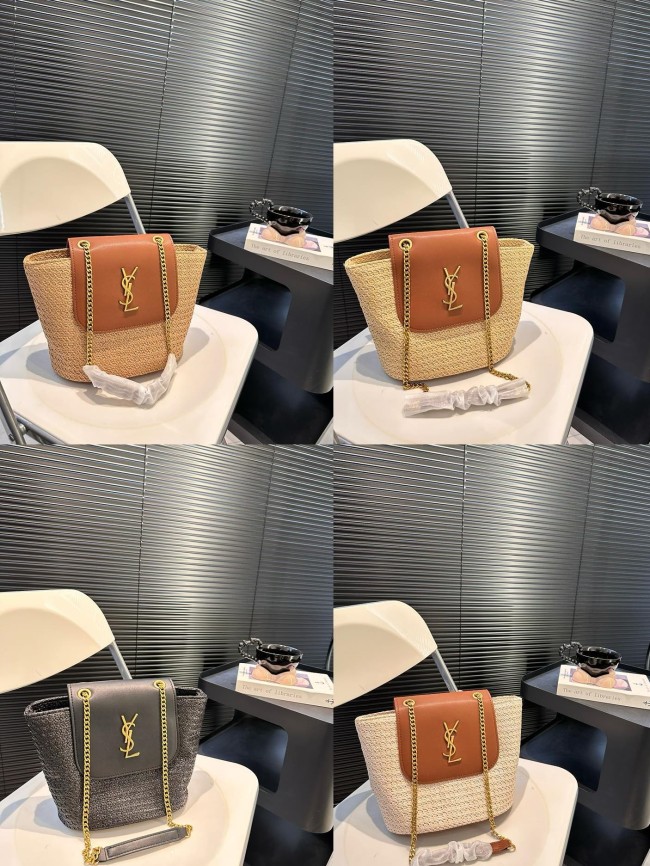 Straw raffia leather bag ,3A , size 22x20cm,no box, B75-2993-2996