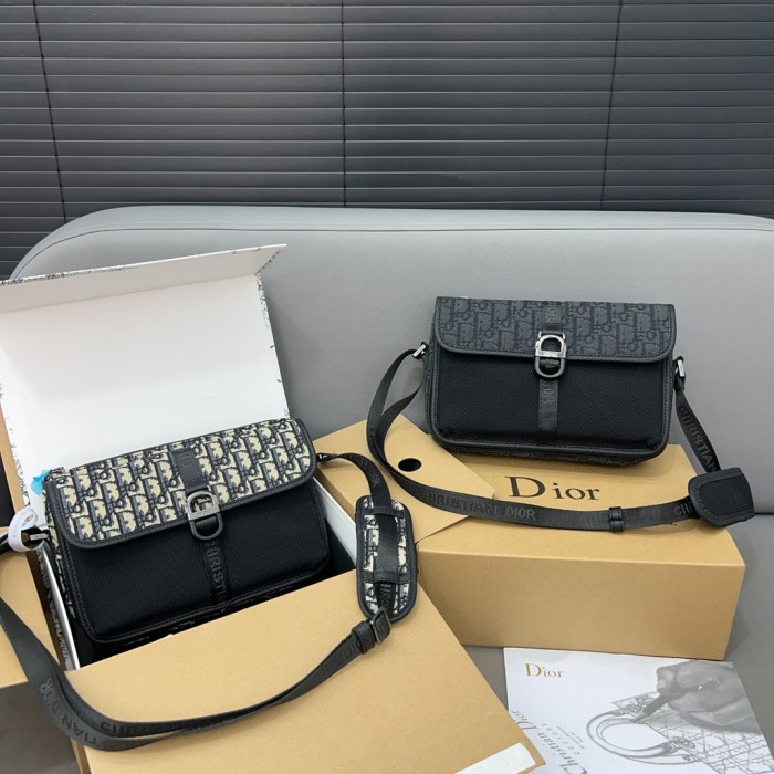 Split leather bag ,3A , size 18x25cm,no box,  B75-2997-2998