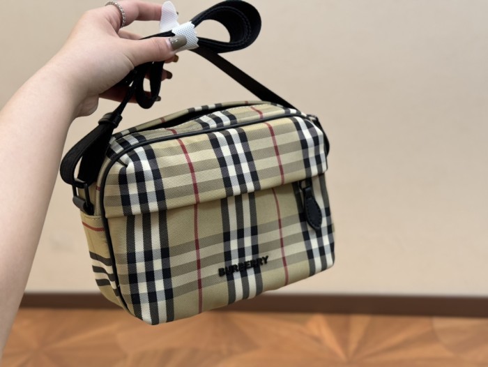 Split leather bag ,3A , size 21x17cm,no box,  B75-3015