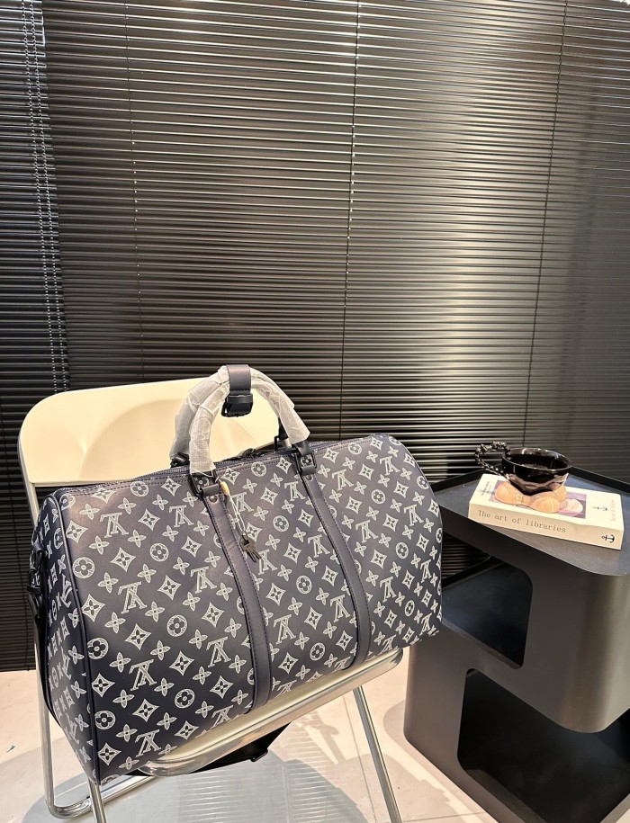 Split leather bag ,3A ,size 50x30cm,no box,  B75-3039-3040