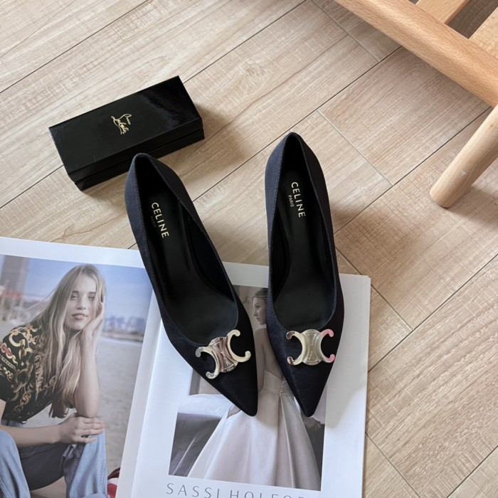 Women heel shoes,size 35-40, SS60-2446-2447