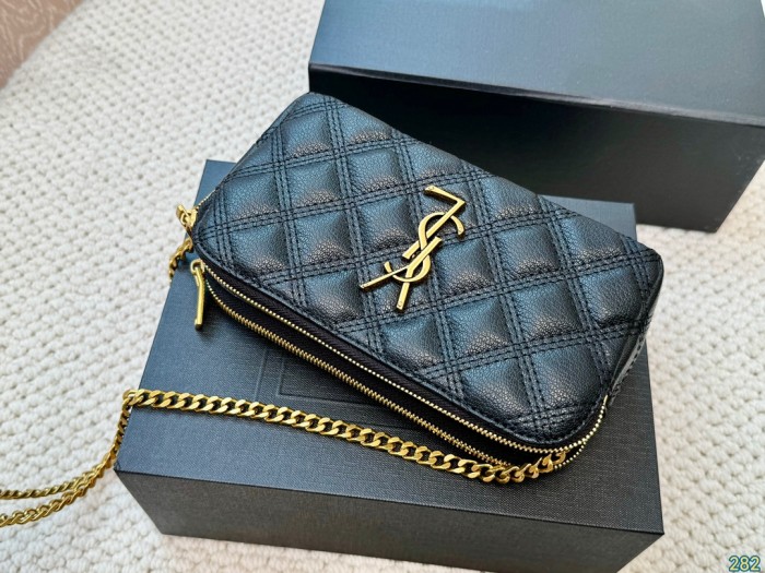 Split leather bag ,3A , size 20x11cm,no box,  B75-2999