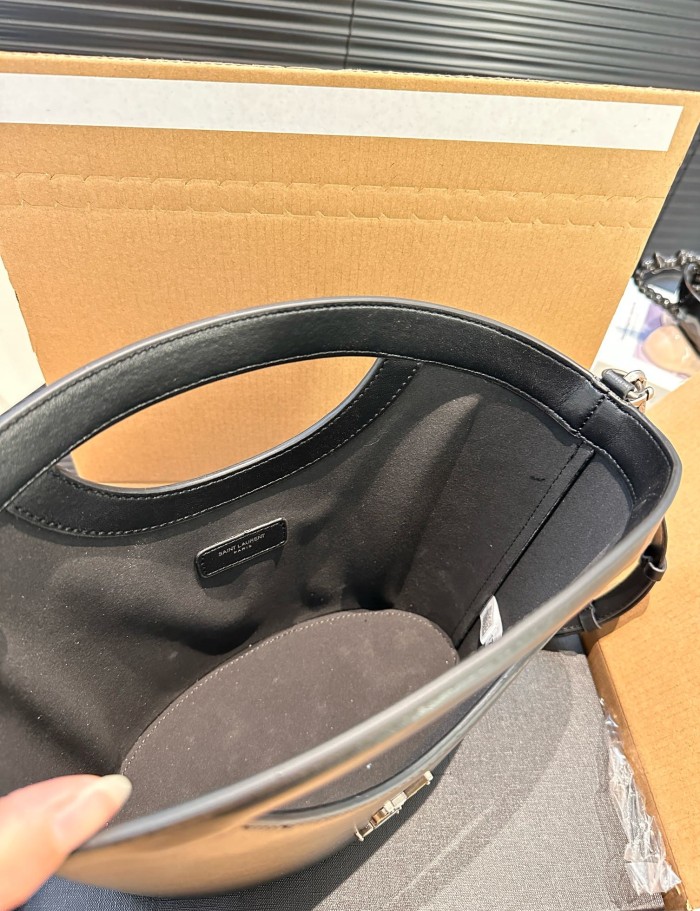 Split leather bag ,3A ,size 20x23cm,no box,  B75-3042