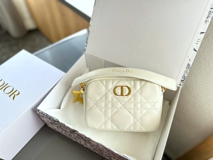 Split leather bag ,3A , size 20cm,no box,  B75-3012-3013