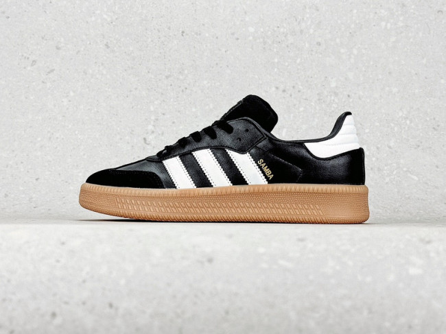 Women men XLG Black White/Gum runner sneaker shoes, with box,size 36-45,SS60-2527