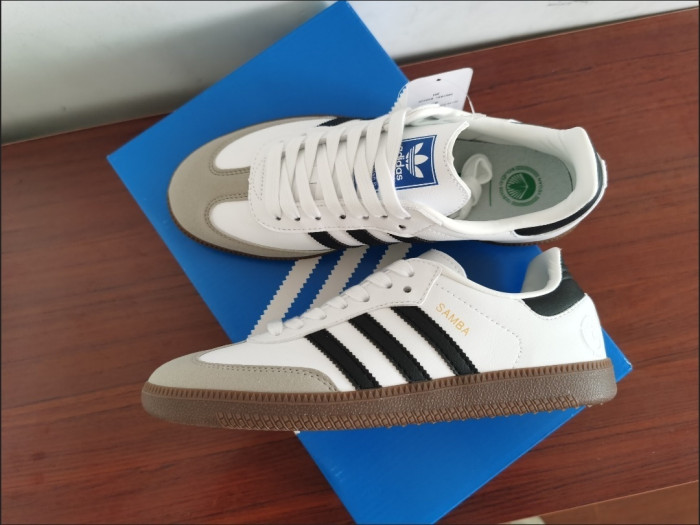 Women men OG Black White runner sneaker shoes, with box,size 36-47，SS60-2530