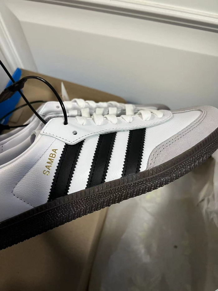 Women men OG Black White runner sneaker shoes, with box,size 36-47，SS60-2531