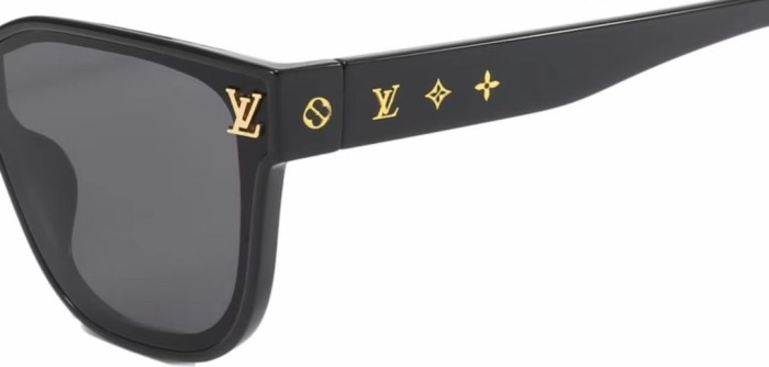 Blue light blocking sunglasses with the box and case ,G25-25-30