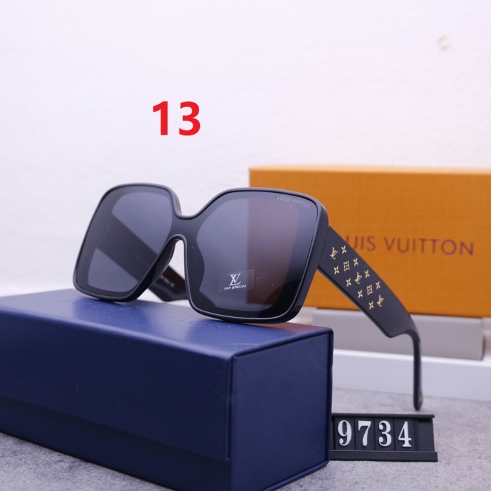 Blue light blocking sunglasses with the box and case ,G25-12-18