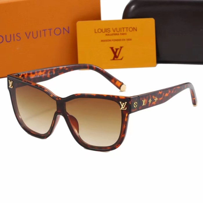 Blue light blocking sunglasses with the box and case ,G25-25-30