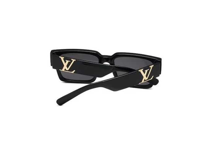 Blue light blocking sunglasses with the box and case ,G25-43-48