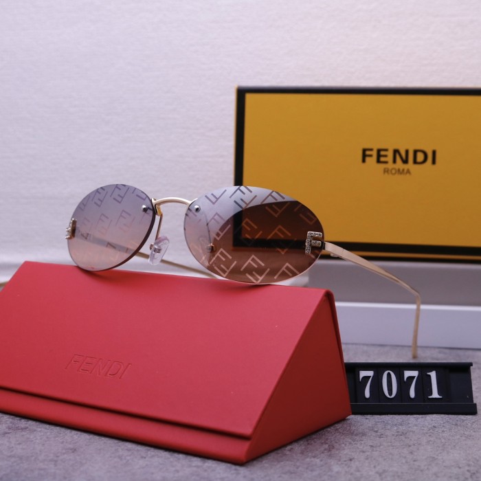Blue light blocking sunglasses with the box and case ,G25-234-240