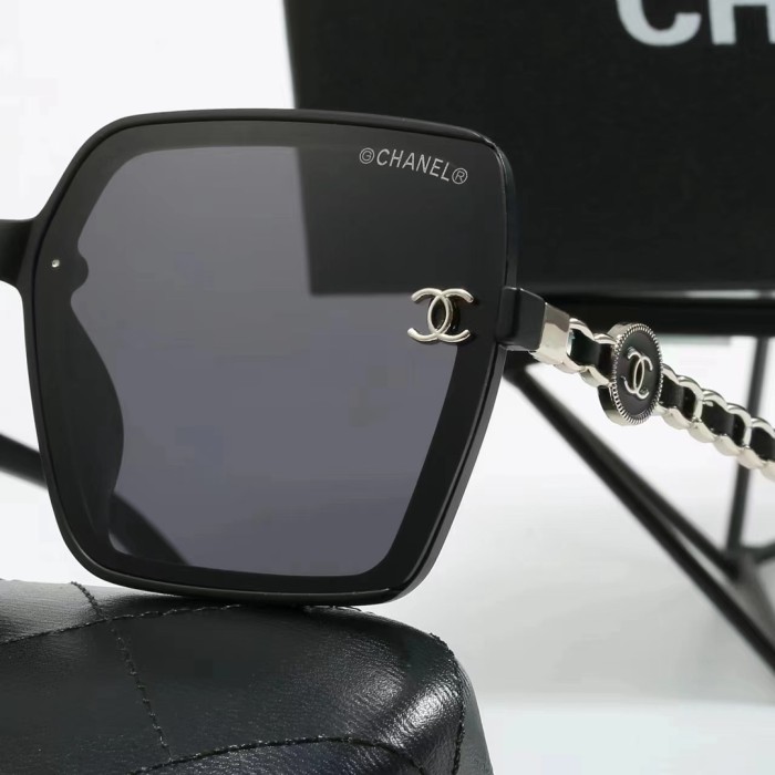 Blue light blocking sunglasses with the box and case ,G25-217-221