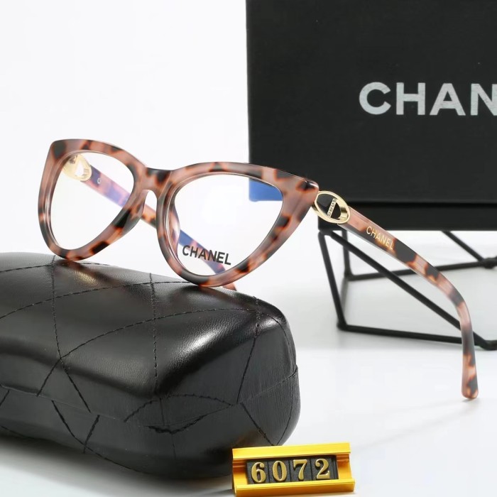 Blue light blocking sunglasses with the box and case ,G25-179-183