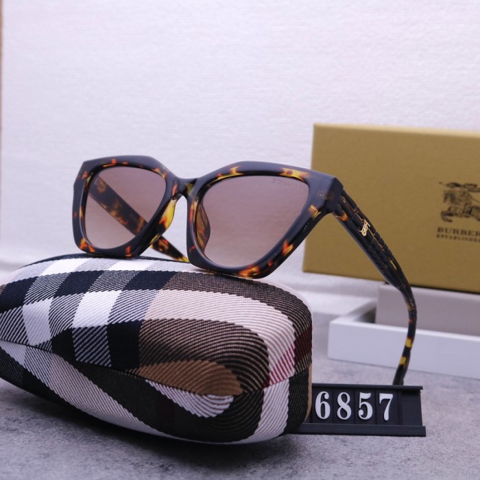 Blue light blocking sunglasses with the box and case ,G25-133-137