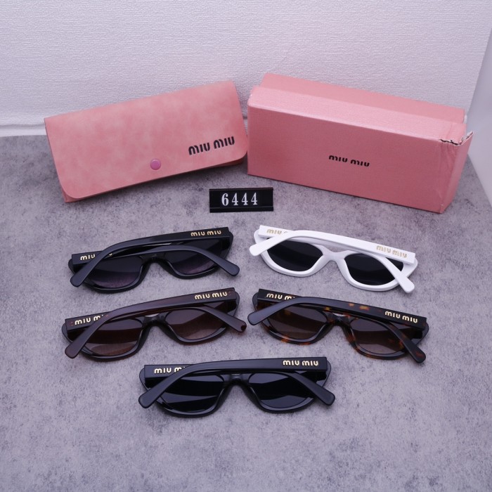 Blue light blocking sunglasses with the box and case ,G25-184-188
