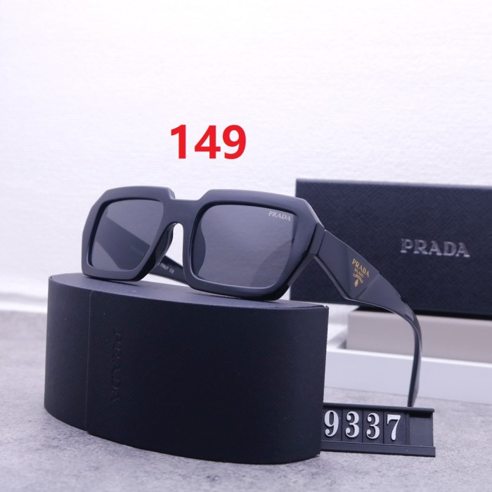 Blue light blocking sunglasses with the box and case ,G25-144-149