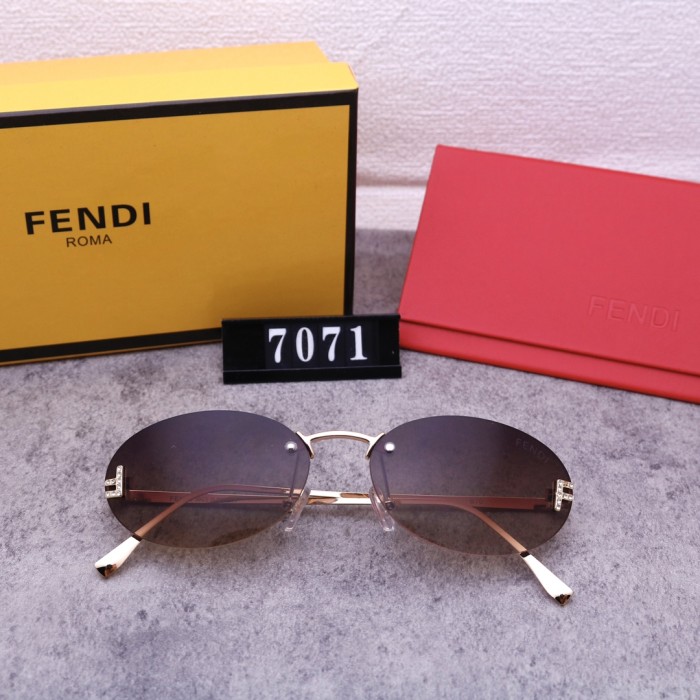 Blue light blocking sunglasses with the box and case ,G25-234-240