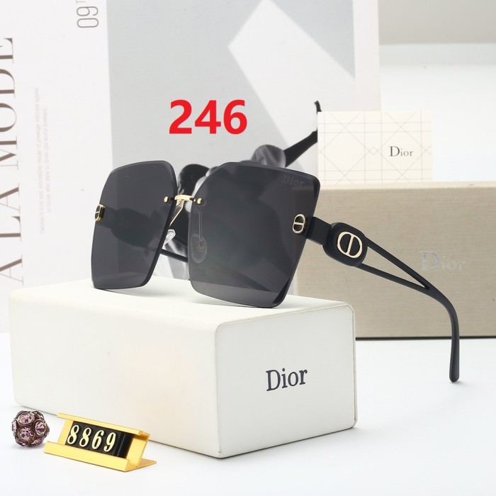 Blue light blocking sunglasses with the box and case ,G25-246-250