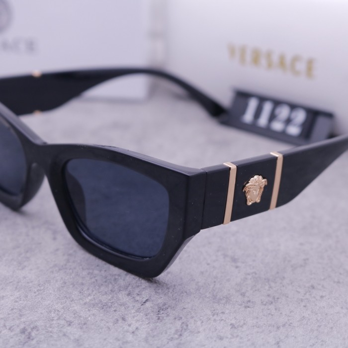Blue light blocking sunglasses with the box and case ,G25-288-291