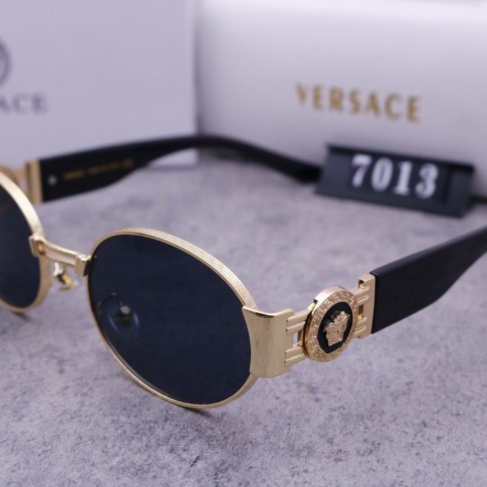 Blue light blocking sunglasses with the box and case ,G25-324-328