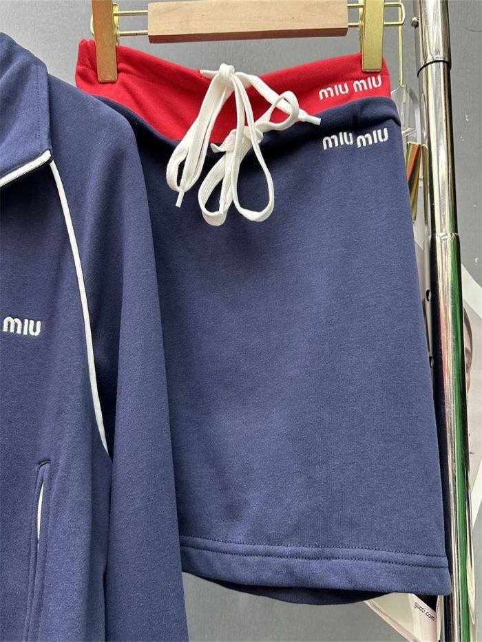 Womem Top + Skirt Casual suit set clothes , CL110-155