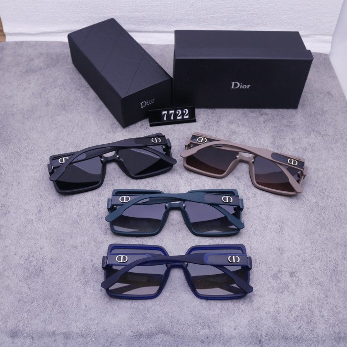 Blue light blocking sunglasses with the box and case ,G25-442-445