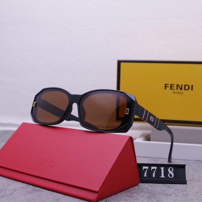 Blue light blocking sunglasses with the box and case ,G25-493-495
