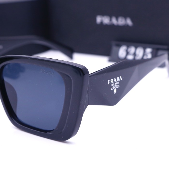 Blue light blocking sunglasses with the box and case ,G25-487-492