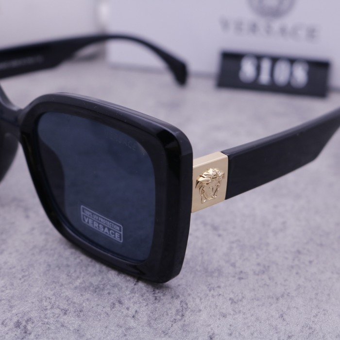 Blue light blocking sunglasses with the box and case ,G25-479-486