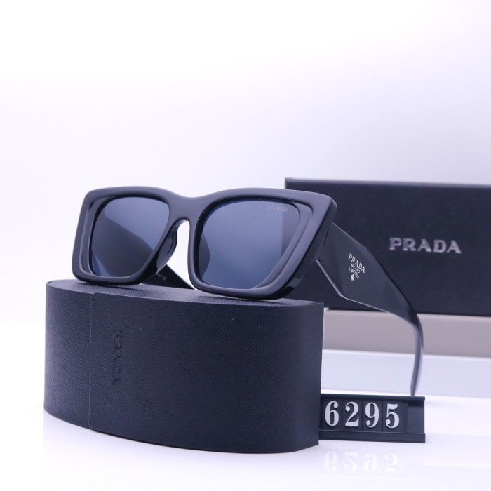 Blue light blocking sunglasses with the box and case ,G25-487-492