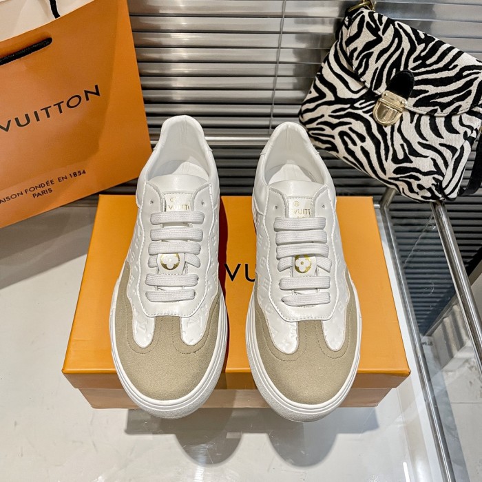 Women runner flat shoes,  size 35-42, SS80-512-517
