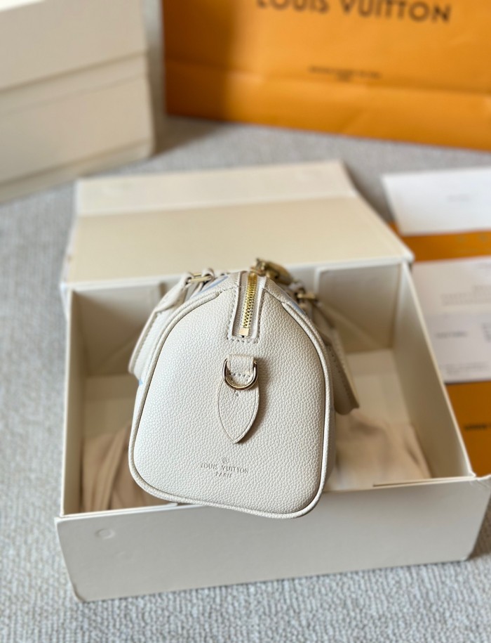 Split leather bag ,AAAA , size 20cm,no box,  B88-1807