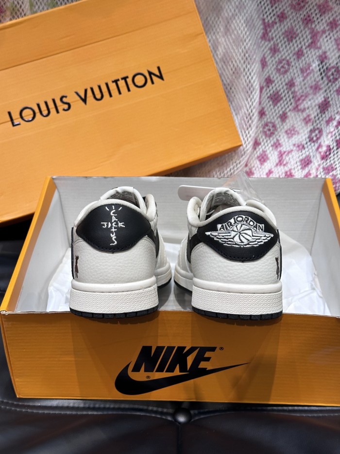 Men run flat shoes，size 38-45, SS98-498