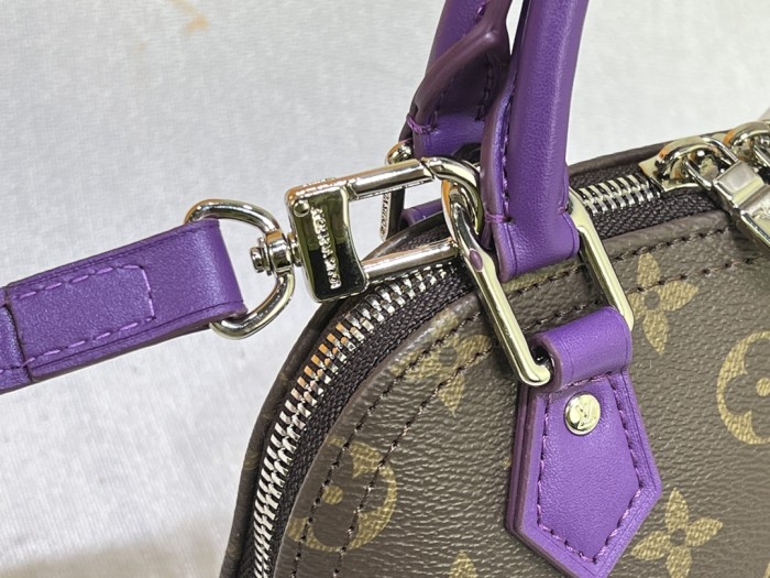 Split leather bag ,AAAA , size 18x12x8cm,no box,  B88-1819