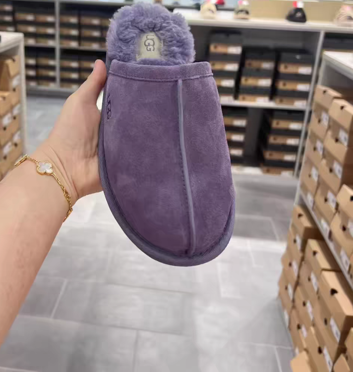 Women flat fur slipper shoes,  size 34-44, with box, SS50-1726-1729