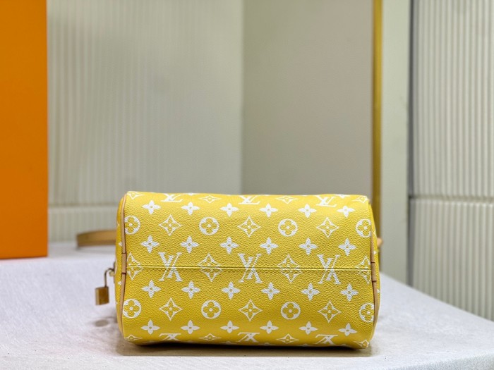Split leather bag ,AAAA , size 25x15x15cm,no box,  B88-1835