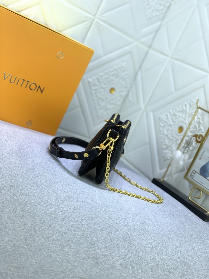 Split leather bag ,AAAA ,size 24x13x6cm,no box,  B88-1844