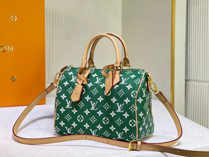 Split leather bag ,AAAA , size 25x15x15cm,no box,  B88-1836