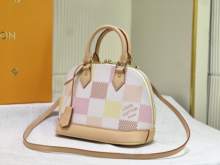 Split leather bag ,AAAA , size 23.5x17.5x11.5cm,no box,  B88-1840